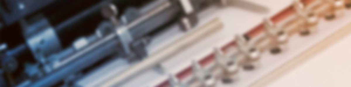 <strong>BENEXX</strong> стремится быть ближе к своим клиентам. Именно поэтому, любое оборудование, представленное у нас на сайте, Вы можете осмотреть и протестировать в работе. Мы будем рады организовать Ваш приезд в Европу не только для осмотра оборудования, но и для знакомства с нами. Потому что мы уверены — любой бизнес строится в первую очередь на дружелюбных и доверительных отношениях.